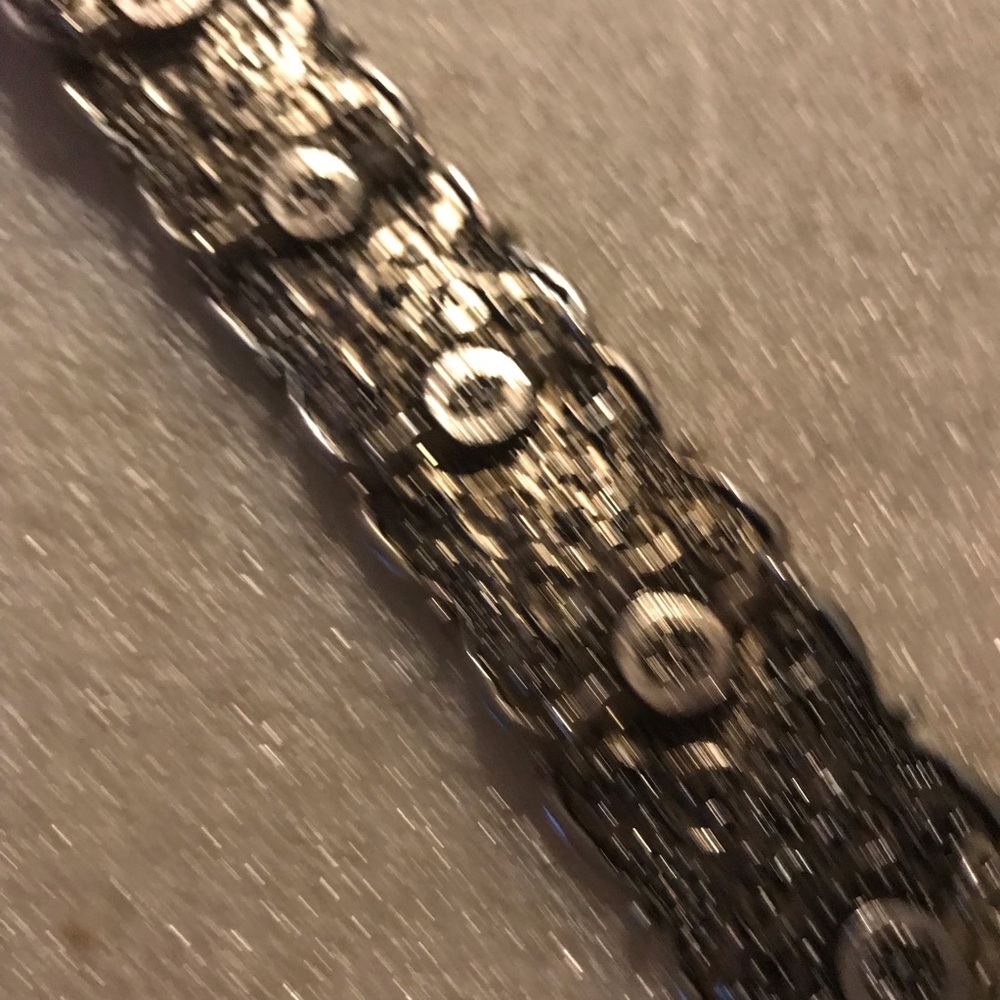 Elegant Silver Filigree Statement Bracelet - Picture 2 of 4